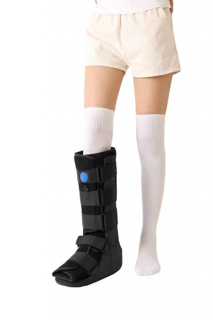 black a003